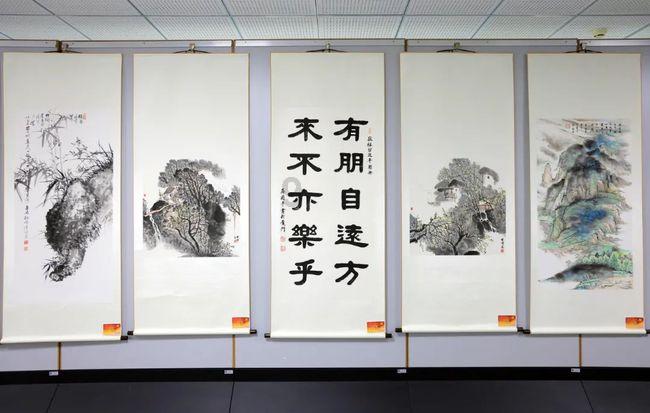 次元喵